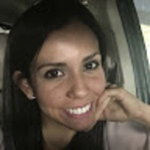 Meet your Posher, Valeria